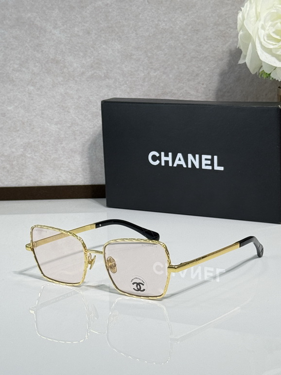CHANEL Sunglasses(AAAA)-082
