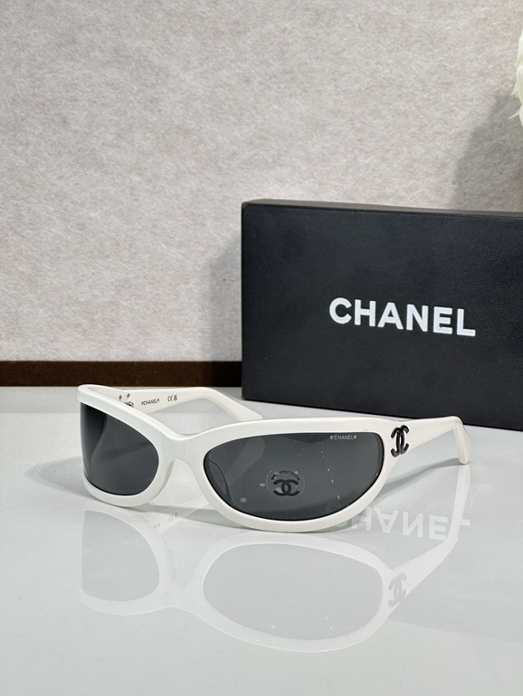 CHANEL Sunglasses(AAAA)-2626