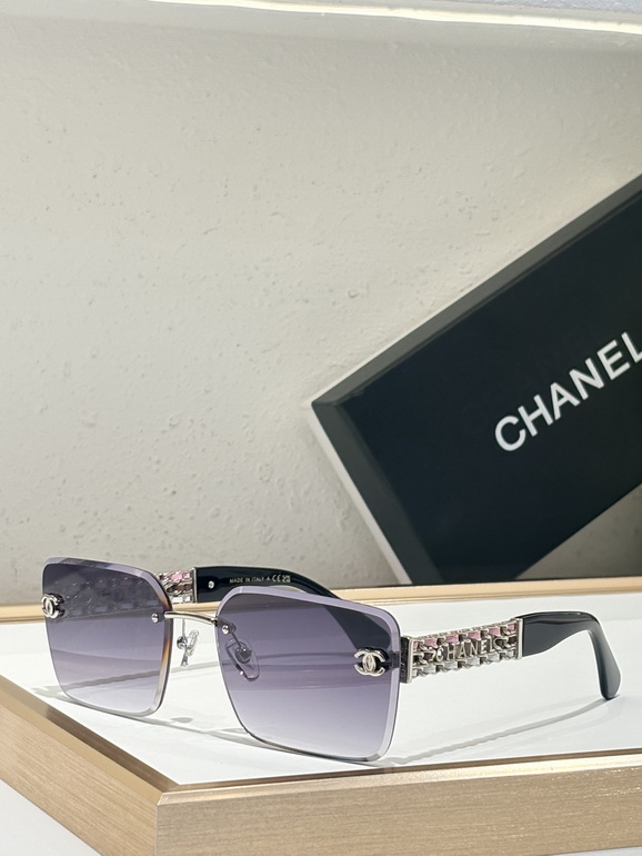 CHANEL Sunglasses(AAAA)-2607