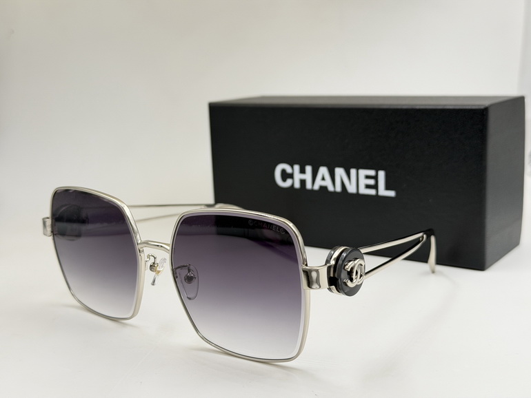 CHANEL Sunglasses(AAAA)-2532