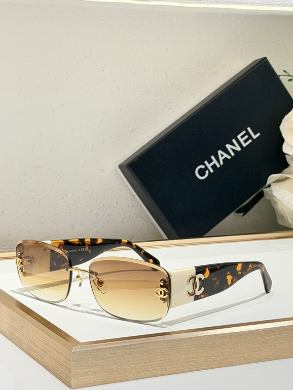 CHANEL Sunglasses(AAAA)-2360