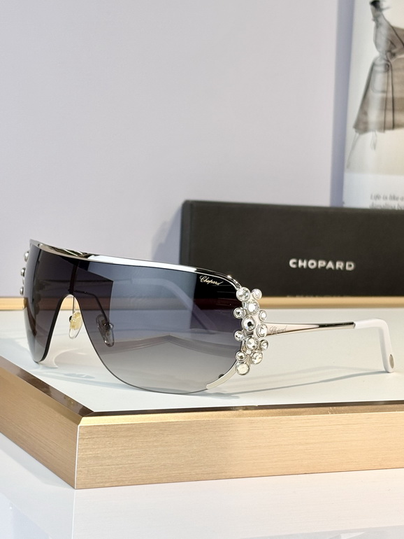 CHOPARD Sunglasses(AAAA)-377