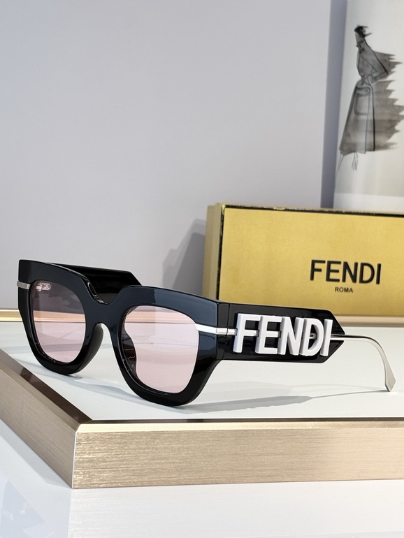 FENDI Sunglasses(AAAA)-062