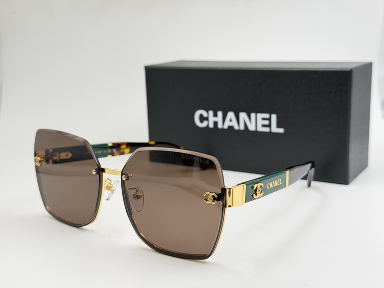 CHANEL Sunglasses(AAAA)-2240