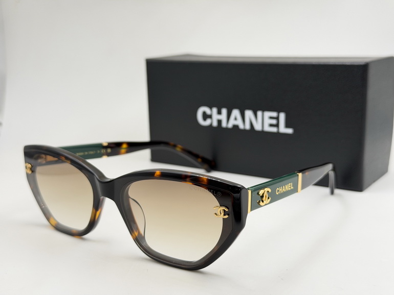 CHANEL Sunglasses(AAAA)-2220