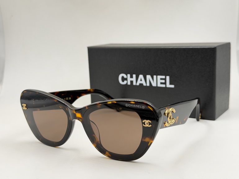 CHANEL Sunglasses(AAAA)-2117