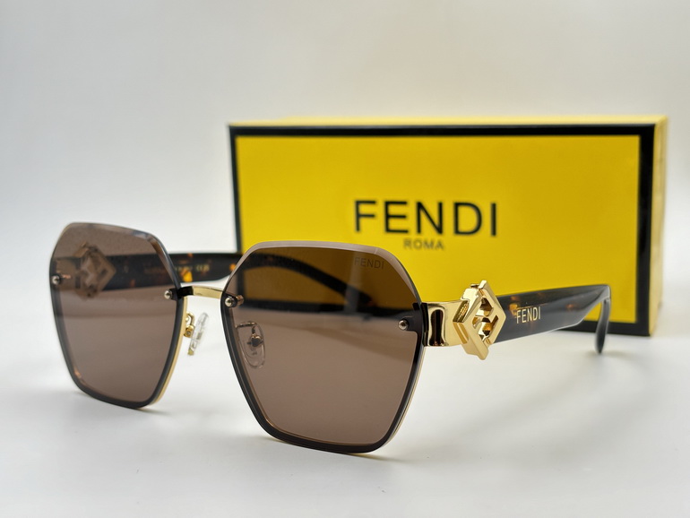 FENDI Sunglasses(AAAA)-020