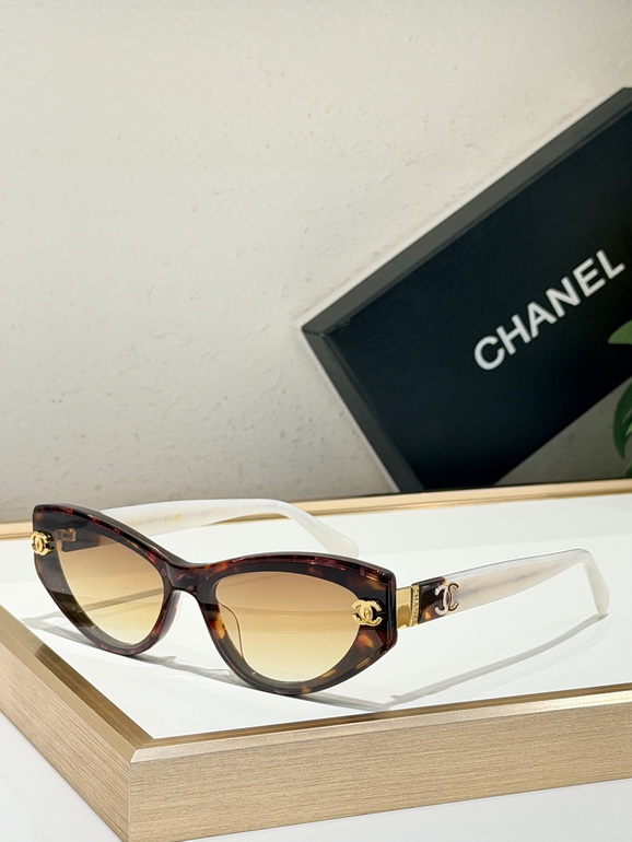 CHANEL Sunglasses(AAAA)-2010