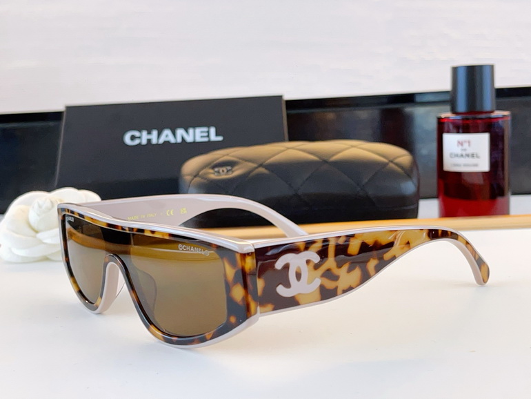 CHANEL Sunglasses(AAAA)-1908