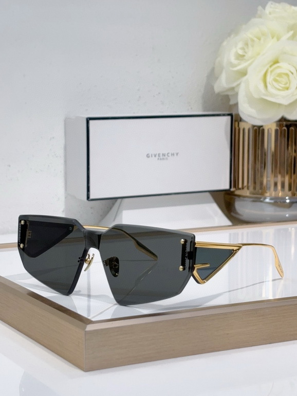 GIVENCHY Sunglasses(AAAA)-091