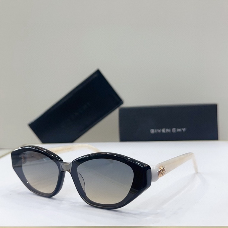 GIVENCHY Sunglasses(AAAA)-081