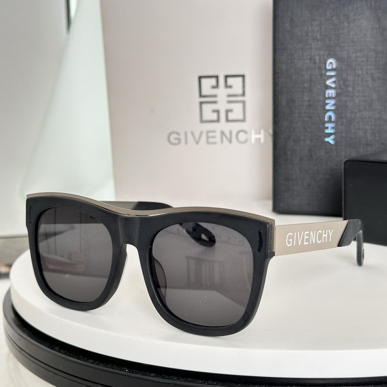 GIVENCHY Sunglasses(AAAA)-073