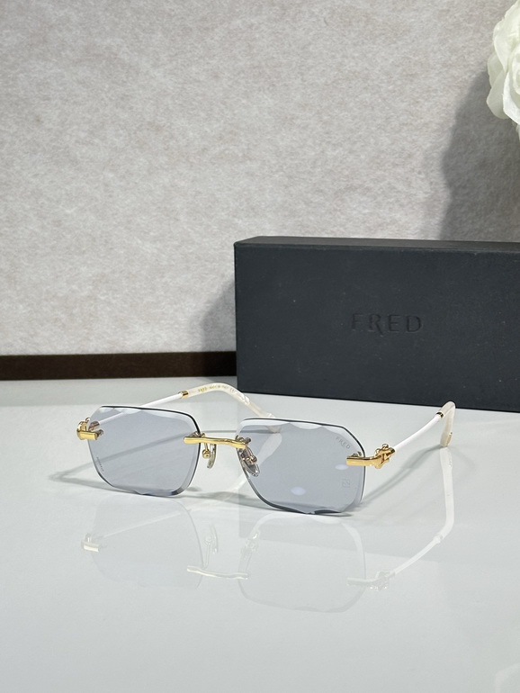 FRED Sunglasses(AAAA)-114