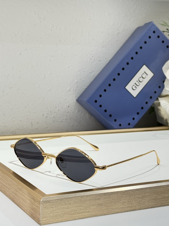 GUCCI Sunglasses(AAAA)-650