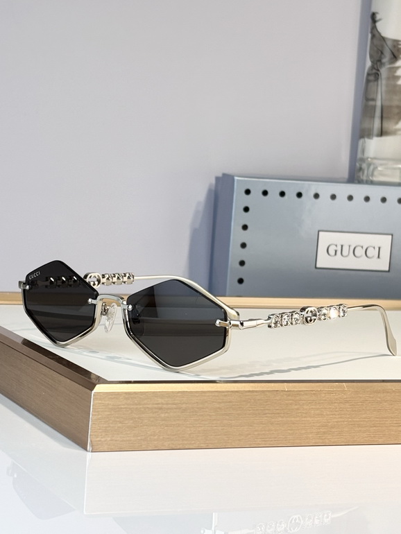 GUCCI Sunglasses(AAAA)-360