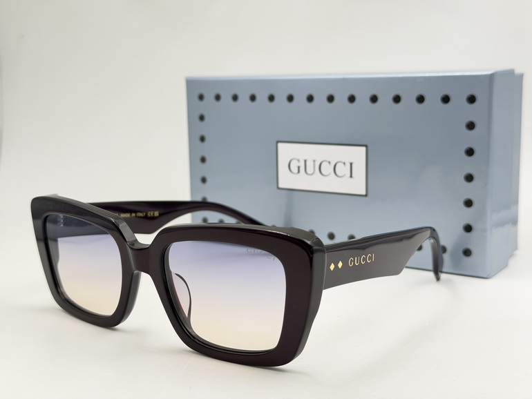 GUCCI Sunglasses(AAAA)-322
