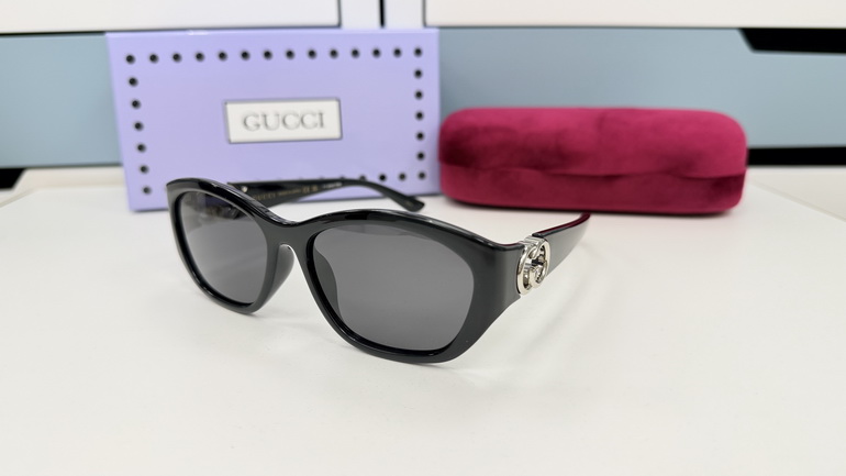 GUCCI Sunglasses(AAAA)-105