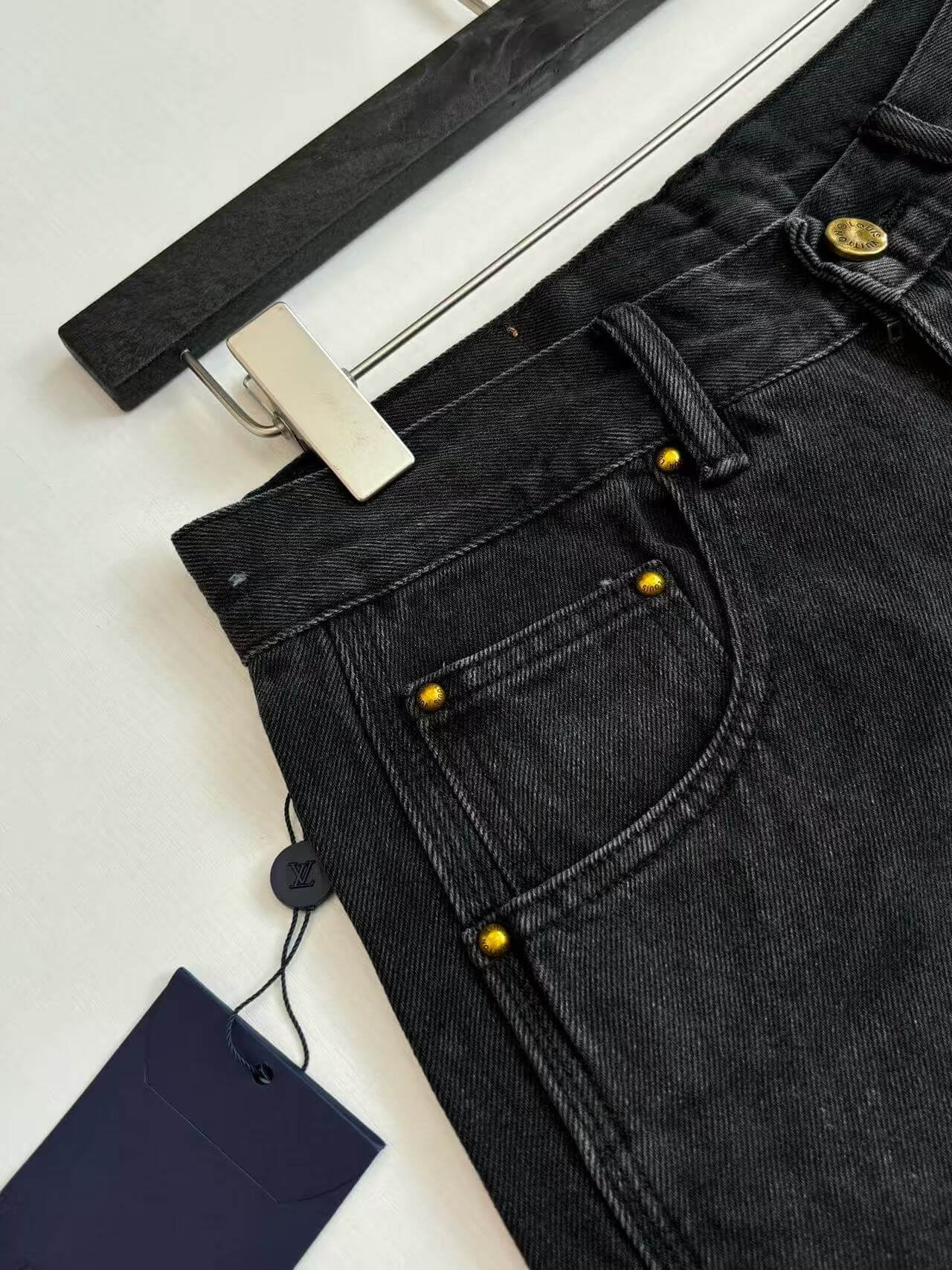 LV Shorts Jeans-006