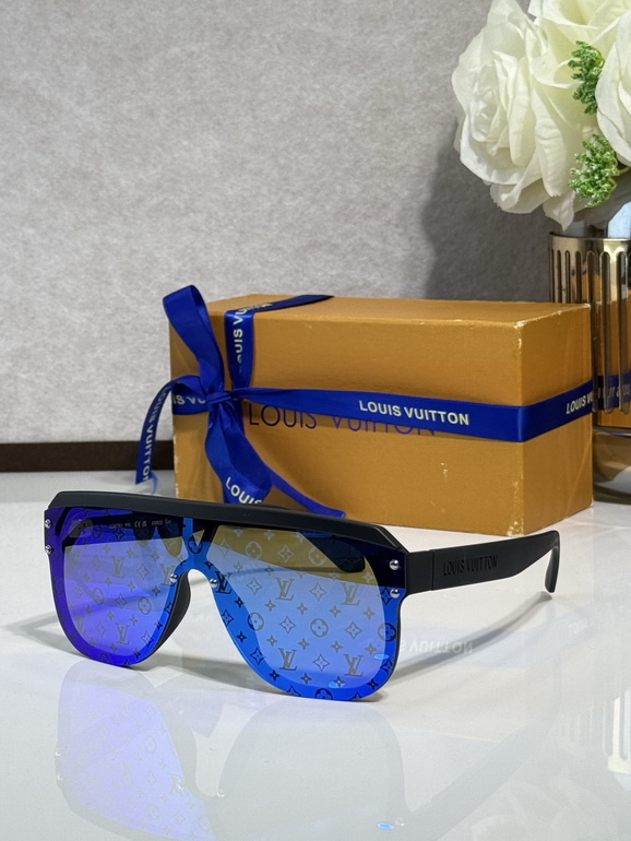 LV Sunglasses(AAAA)-676