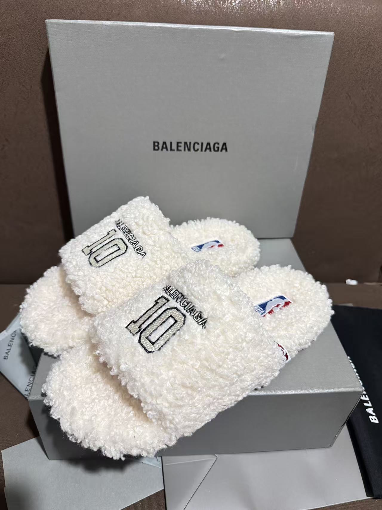 Balenciaga Slippers(AAA)-022