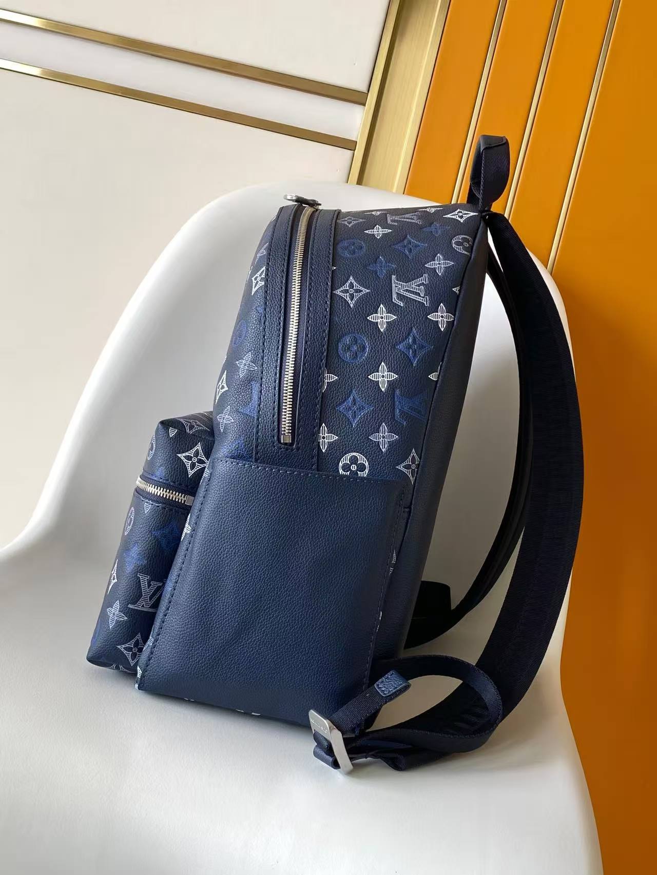 LV Backpack(AAA)-206