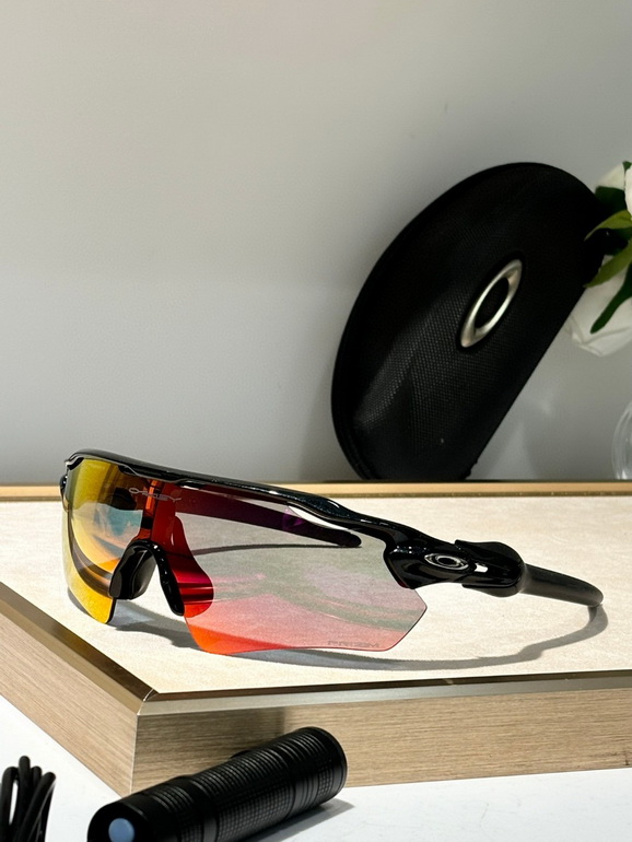 Oakley Sunglasses(AAAA)-633