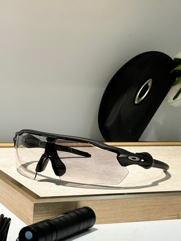 Oakley Sunglasses(AAAA)-629