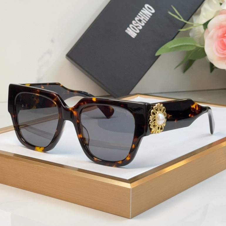 MOSCHINO Sunglasses(AAAA)-019