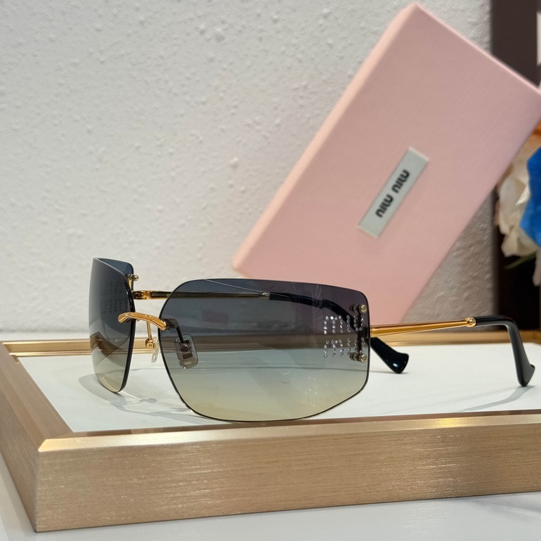 MIUMIU Sunglasses(AAAA)-966