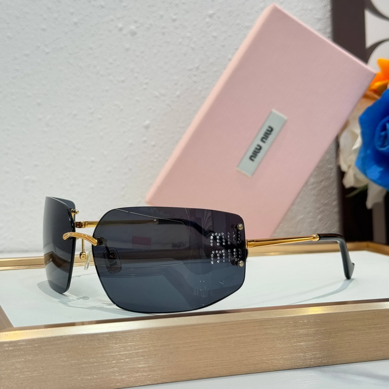 MIUMIU Sunglasses(AAAA)-962