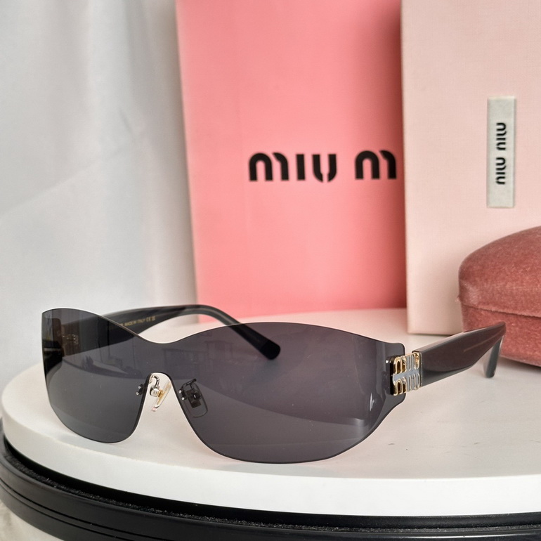 MIUMIU Sunglasses(AAAA)-913