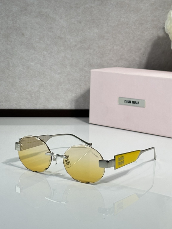 MIUMIU Sunglasses(AAAA)-874