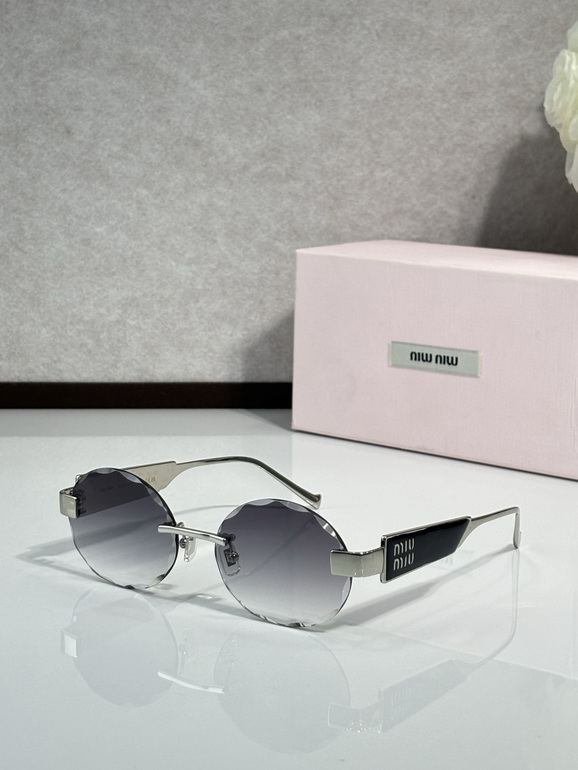 MIUMIU Sunglasses(AAAA)-872