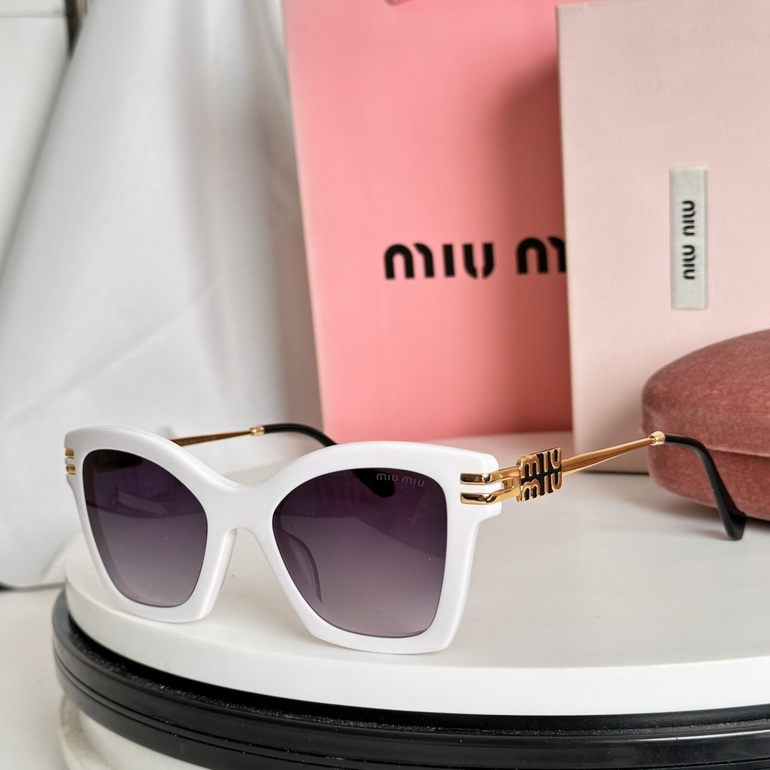 MIUMIU Sunglasses(AAAA)-822