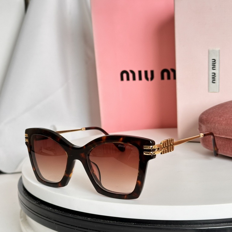 MIUMIU Sunglasses(AAAA)-820