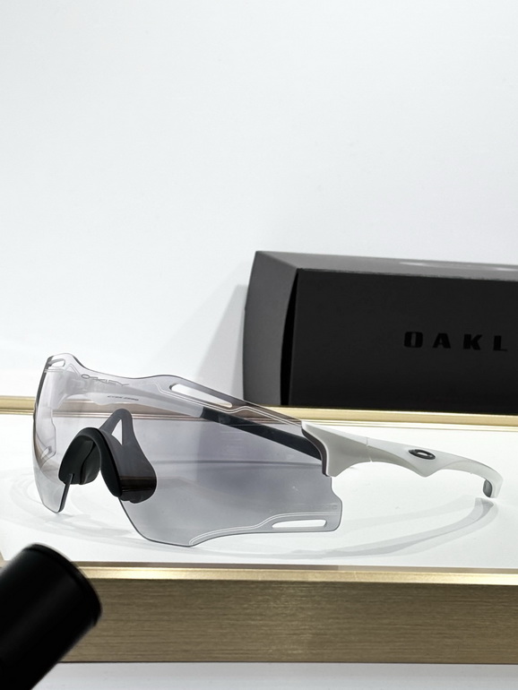 Oakley Sunglasses(AAAA)-609