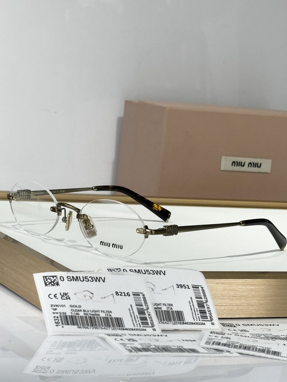 MIUMIU Sunglasses(AAAA)-676