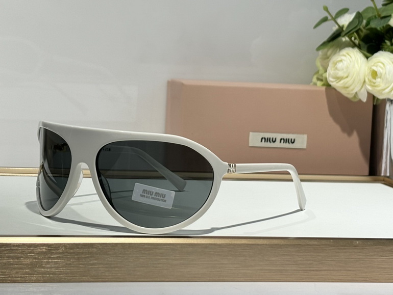 MIUMIU Sunglasses(AAAA)-611