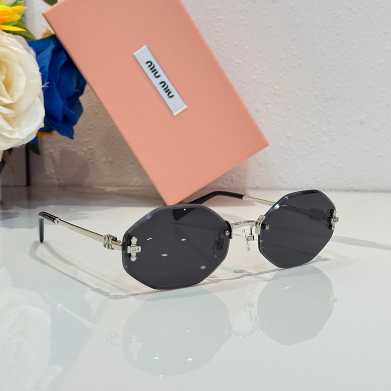 MIUMIU Sunglasses(AAAA)-577