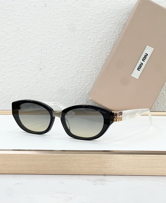 MIUMIU Sunglasses(AAAA)-574
