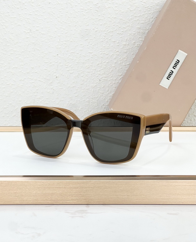 MIUMIU Sunglasses(AAAA)-554