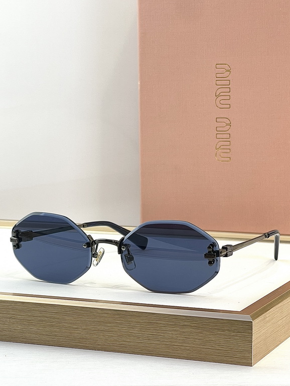 MIUMIU Sunglasses(AAAA)-536