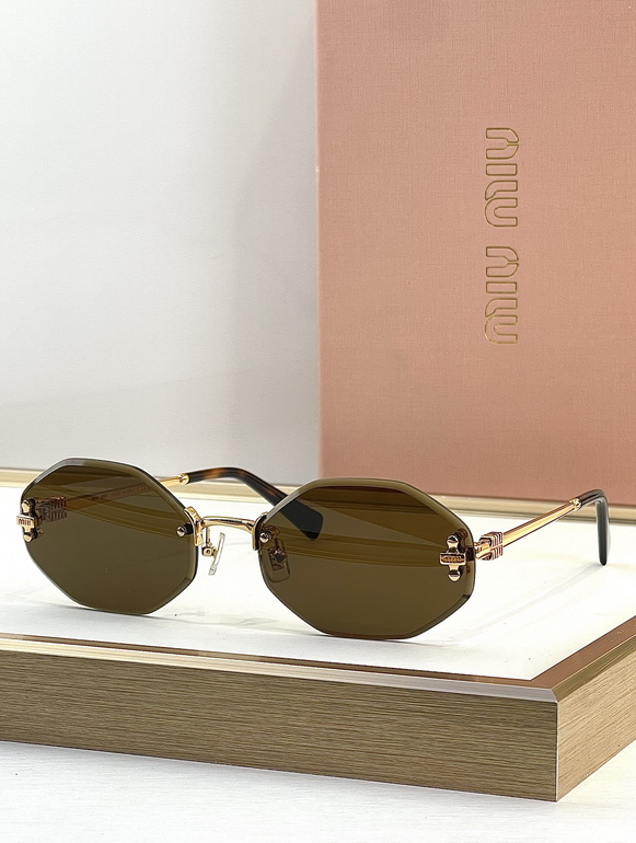MIUMIU Sunglasses(AAAA)-534