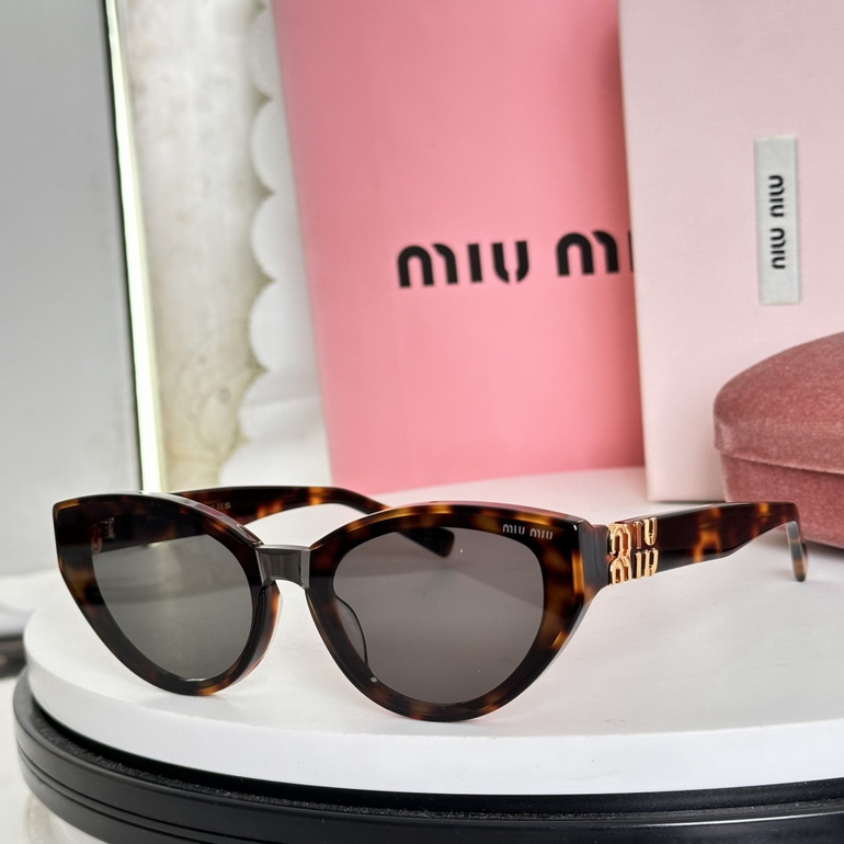 MIUMIU Sunglasses(AAAA)-523