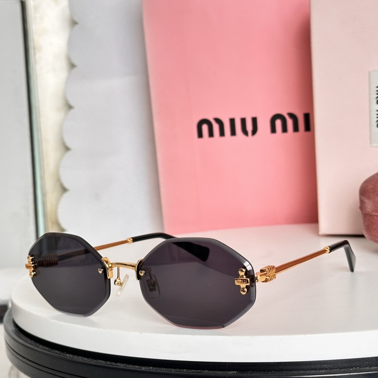 MIUMIU Sunglasses(AAAA)-518