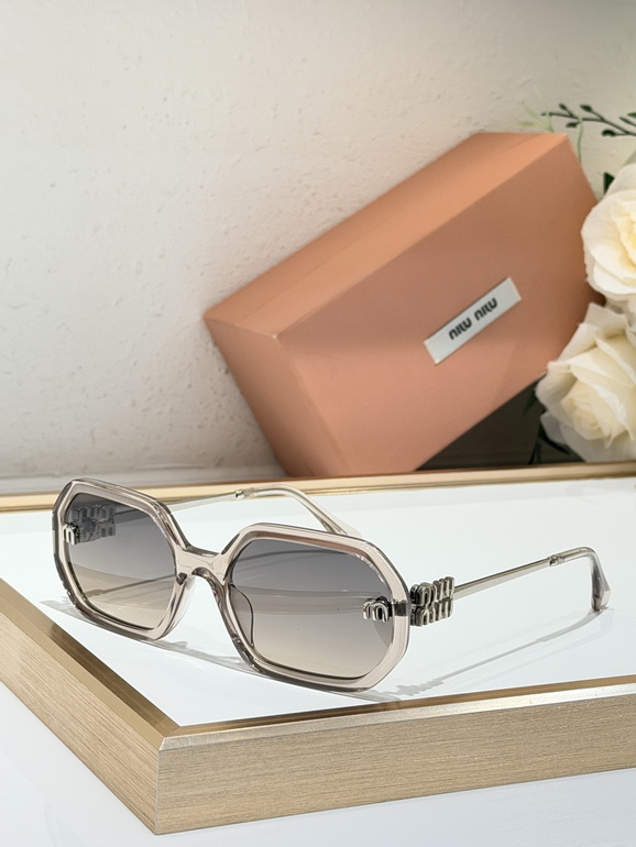 MIUMIU Sunglasses(AAAA)-456