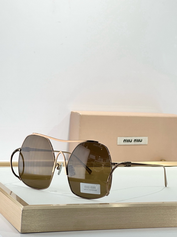 MIUMIU Sunglasses(AAAA)-446