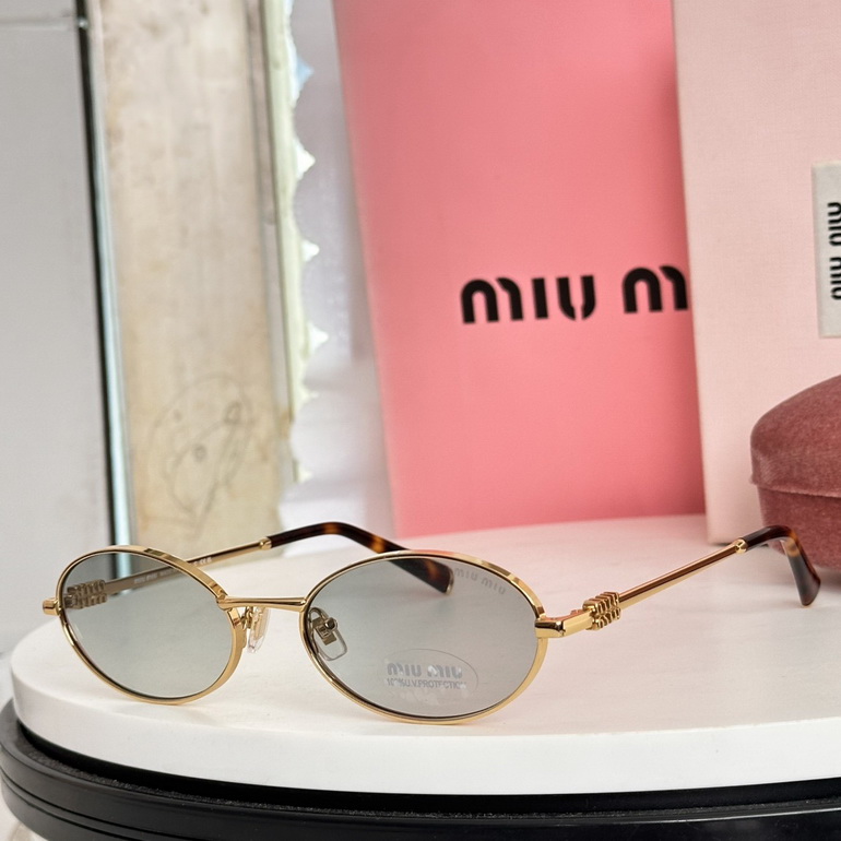 MIUMIU Sunglasses(AAAA)-438