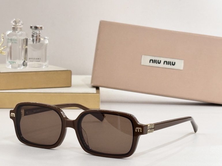 MIUMIU Sunglasses(AAAA)-395