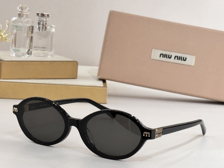 MIUMIU Sunglasses(AAAA)-384